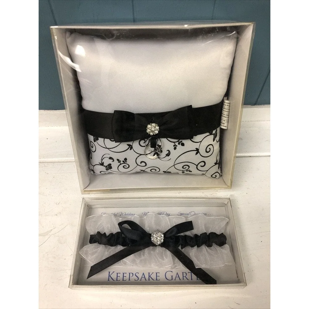 New Lillian ROSE Black White 8
